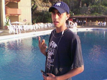 anoir!!!!!!!!!!!!!!!!!